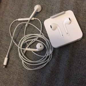 Apple headphones